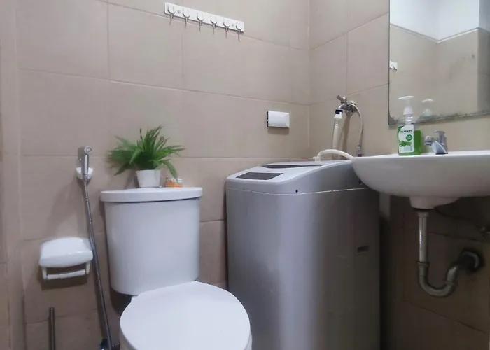 Sucat Cozy Staycation With Pool, Netflix, Wifi, Near Naia, Beside Sm Sucat Apartamento Manila